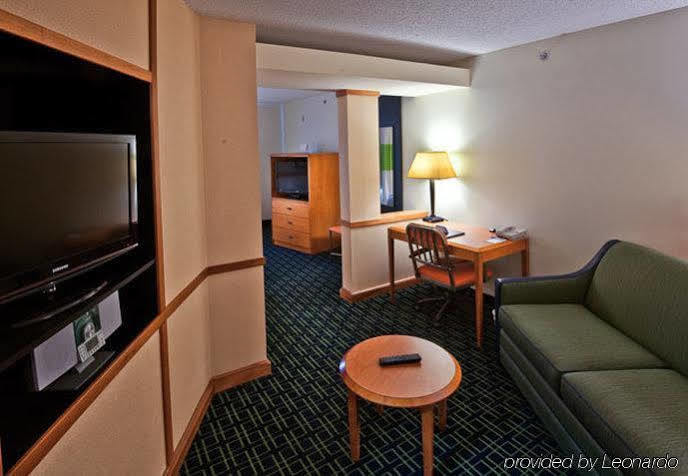 Fairfield Inn & Suites By Marriott Anderson Clemson Habitación foto
